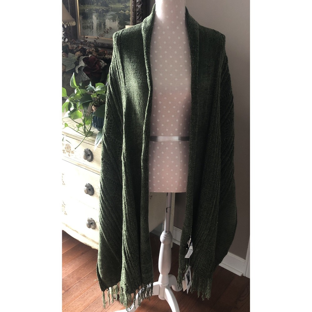 Acrylic Shawl Sweater Wrap Green Fringe NWT Outside Additions By Stan Herman